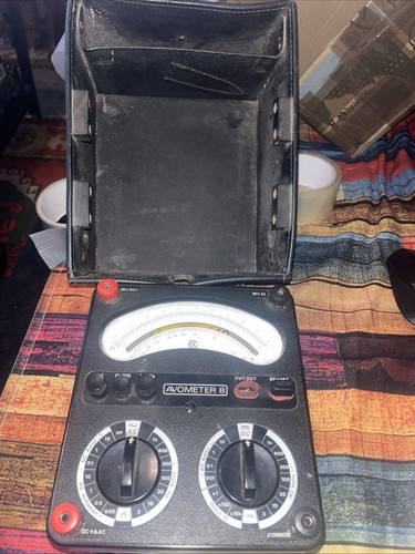 Vintage universal avometer - universal,