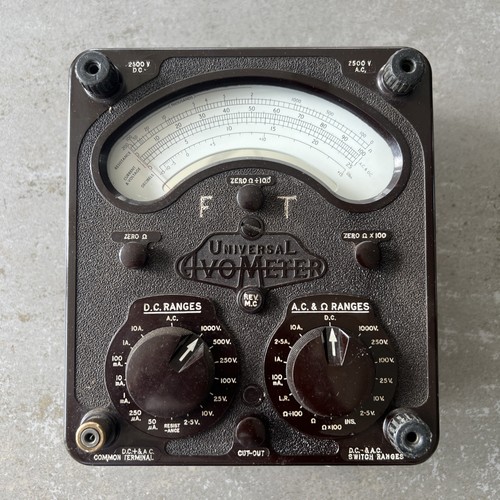 Vintage universal avometer - universal,