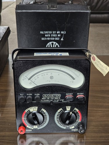 Vintage avo test meter - test,
